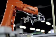 “一號文”火了“機器人” 政府加大機器人產(chǎn)業(yè)扶持力度